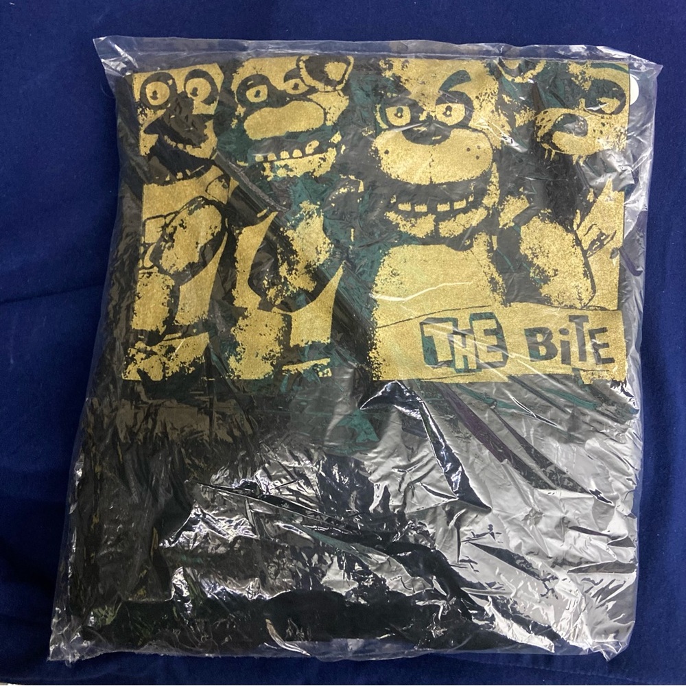 ClOAK x FNAF Five Nights At Freddy’s Black Graphic T-Shirt black Size Medium - Picture 3 of 3